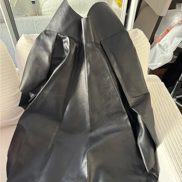 Fashion Nova Black Skirt Belt - Picture 10 of 17